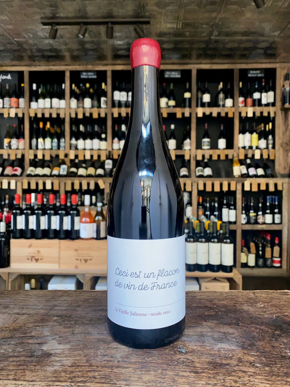 Ceci est un flacon du Vin de France, Domaine de la Vieille Julienne