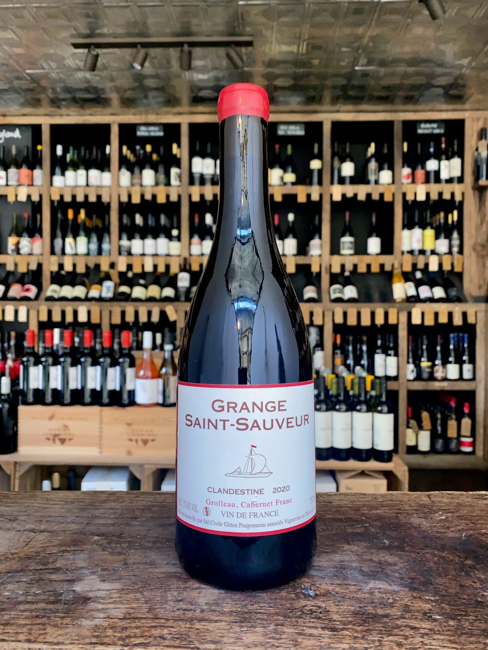 Clandestine, Grange Saint Sauveur